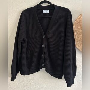 Old Navy Cropped Cardigan